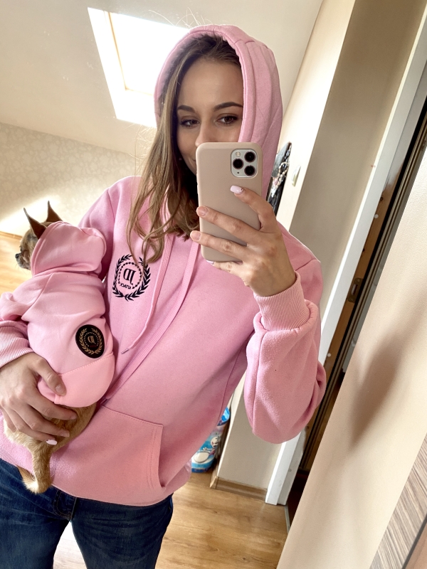 Hood and front paw sleeves on the dog hoodie