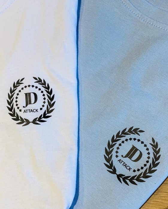 T-shirt damski Basic z logo JD Attack, ujęcie 2