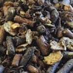 Zbliżenie na strukturę musli bezzbożowej paszy Saracen Re-Leve-Mix