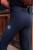 Ciemne legginsy Cathrine z logo JD Attack na pasie, widok z tyłu