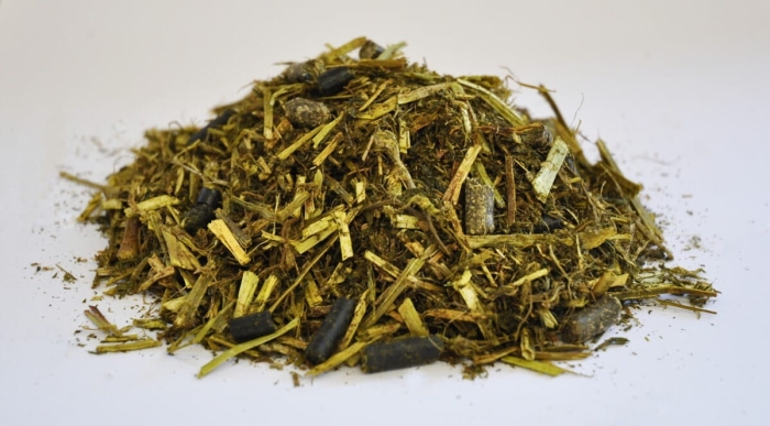 Dengie Alfa-A Molasses Free 20 kg: sieczka z lucerny z ziołami, ujęcie 2
