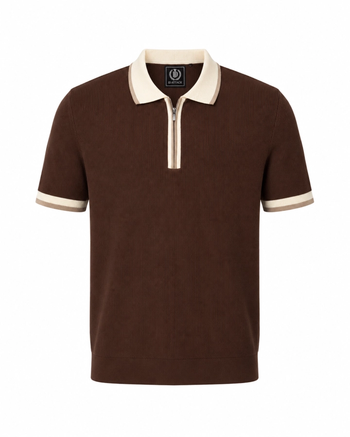 Men's knitted polo shirt Steven by JD Attack in dark brown. Front view displaying the unique, vertically ribbed texture of the fabric, a modern metal zipper closure, and an off-white collar accented with a beige and brown stripe.