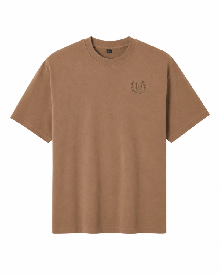 Men's equestrian T-shirt David by JD Attack with a relaxed short-sleeve fit. Smooth, heavy-weight cotton fabric featuring a discreet, structured logo embroidered inside a laurel wreath on the chest, done with thread matching the shirt color.